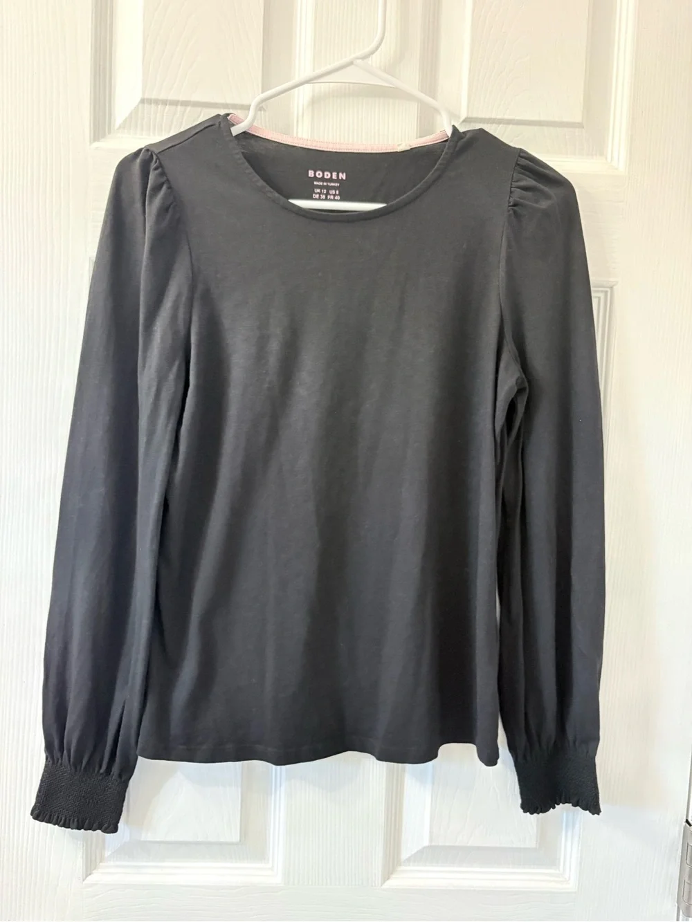 Boden Black Puff-Sleeve Long-Sleeve Top